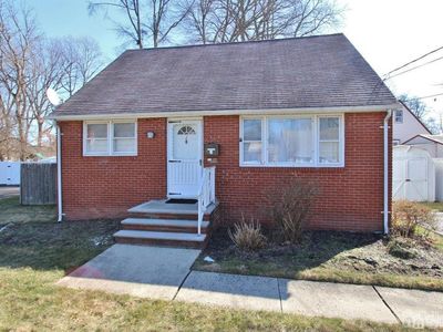 2 Kennedy Ct, Dunellen, NJ, 08812