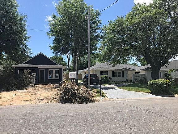 4th image of 1305 E Hayes St
