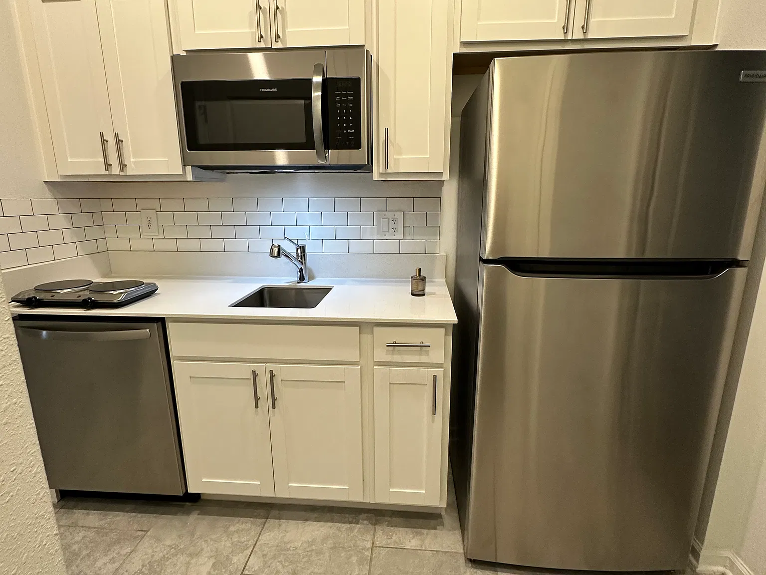 1 bed, $1,300 — Photo 1