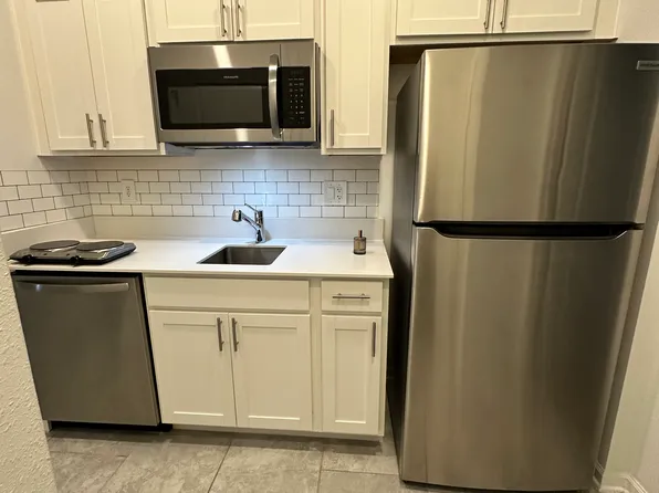 541 Reggie Rd #Adu, Lake Wales, FL 33859