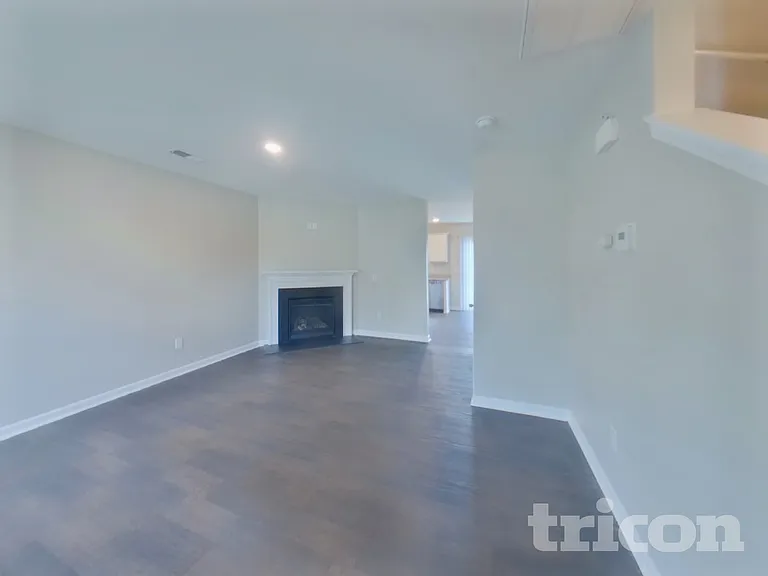 283 Millen Dr — Photo 3