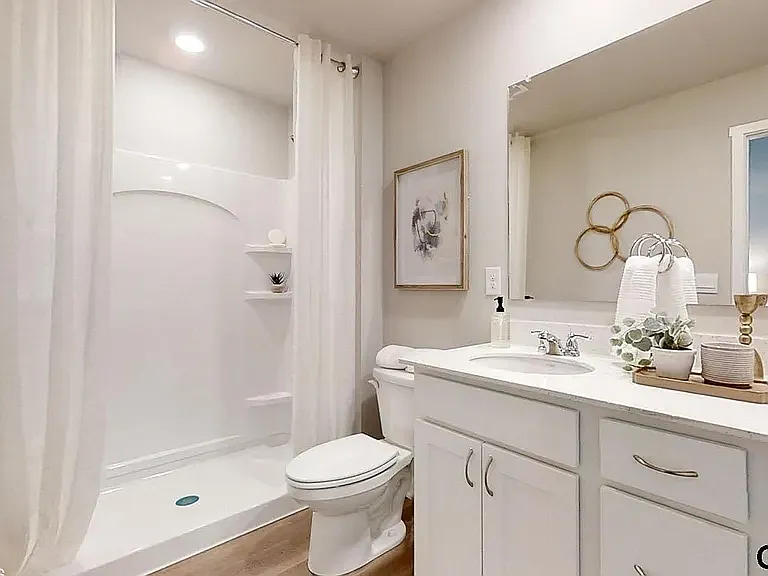 20511 Margo St — Photo 42