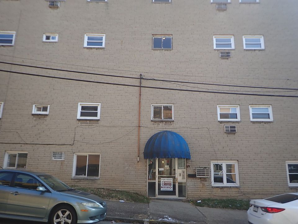 1st image of 221 Center Ave APT 5