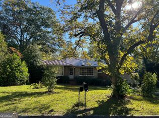 1520 Colonial Dr, Macon, GA 31204