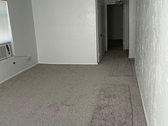 3rd image of 14819 SE 15th St