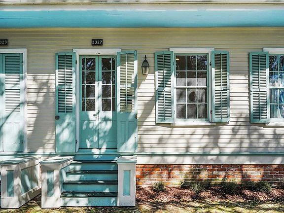 3rd image of 2327 Esplanade Ave #2327