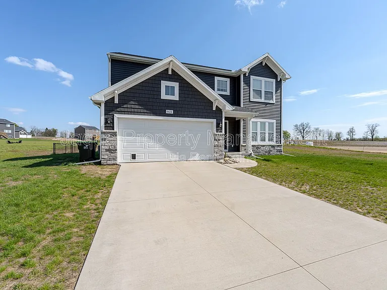 9424 Snow Valley Dr SE — Photo 23
