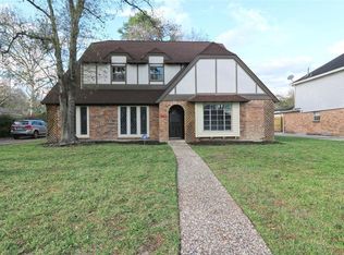1430 Ash Meadow Dr, Houston, TX 77090