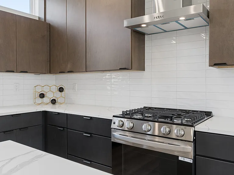 2202 N Carroll Ave #102 — Photo 13