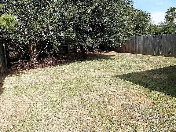 3rd image of 3601 Oldenburg Ct