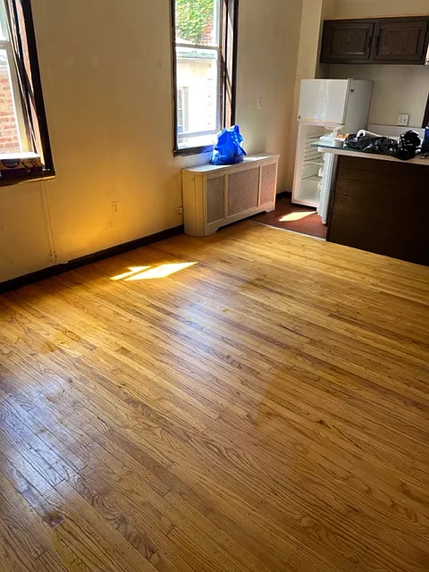 Studio, 200 sqft, $1,000 — Photo 2