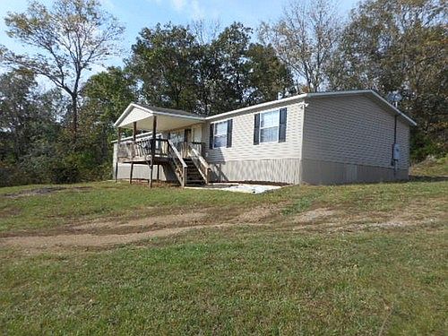 1st image of 532 Oakland Dr