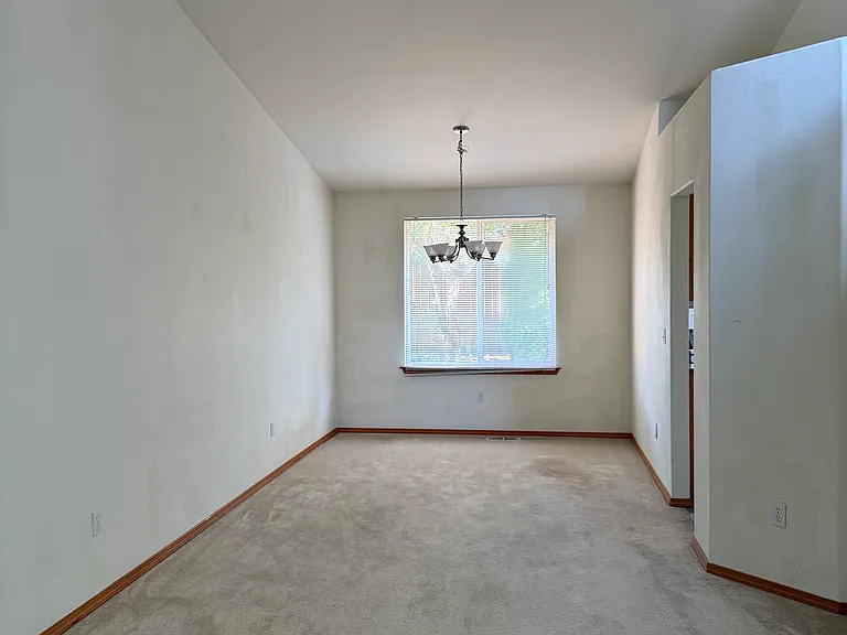 2310 189th Pl SW — Photo 4