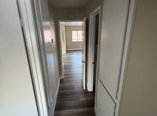 2155 Canyon Dr APT A, Costa Mesa, CA 92627
