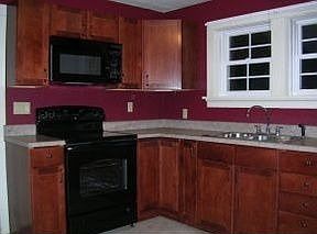 4th image of 45 Thomas St