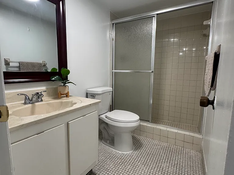 3900 NW 76th Ave #110 — Photo 7