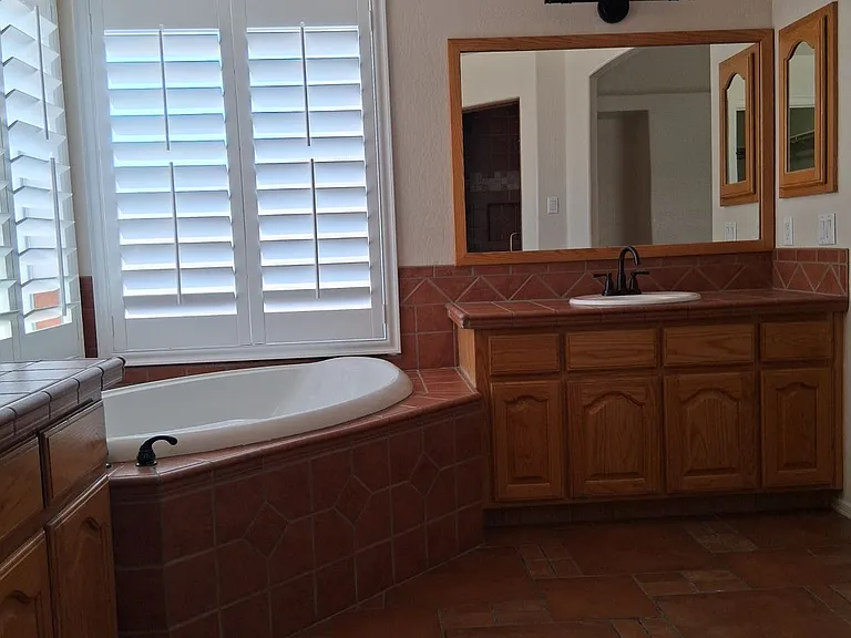 3882 W 27th Ln — Photo 23