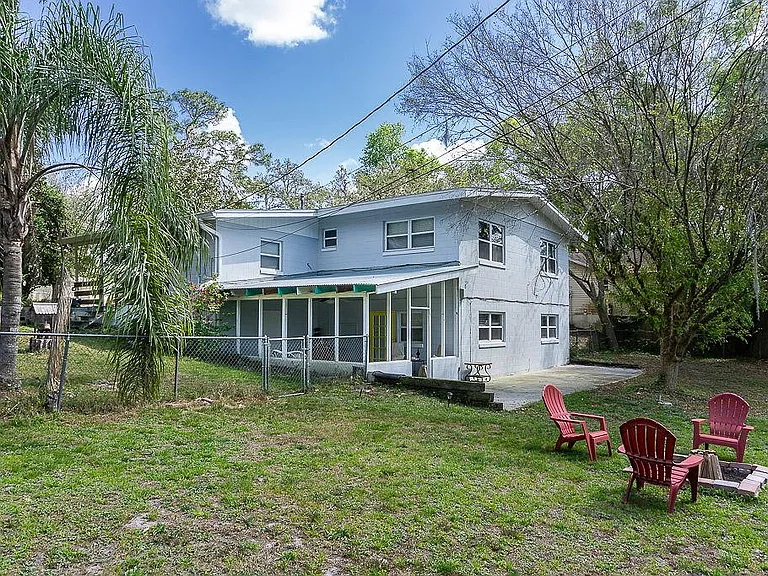 11 S University Cir — Photo 2