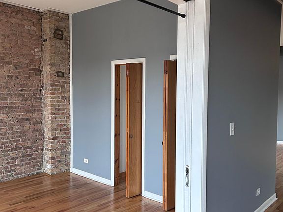4th image of 1215 W Grand Ave APT 3F