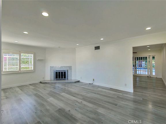 5th image of 7049 Semrad Rd