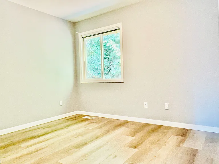 4th bedroom