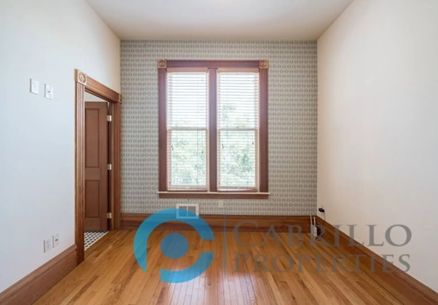 Studio, 1.0 bath, 350 sqft, $1,800 — Photo 4