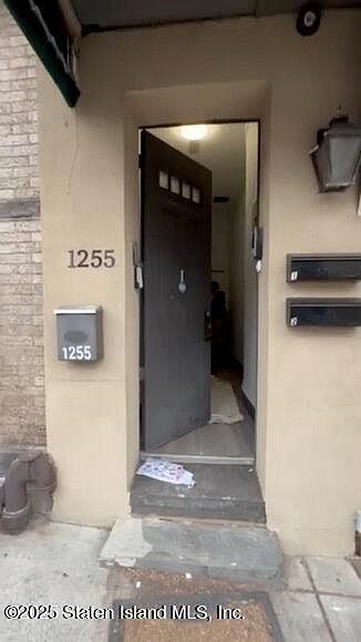1st image of 1255 Bay St Floor 2
