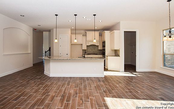 3rd image of 5827 Cedar Hill Way