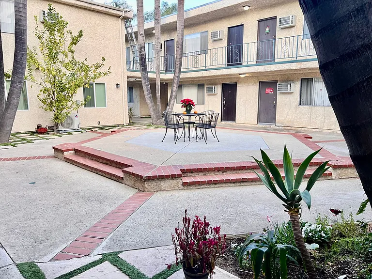 Casa Espana — Photo 17