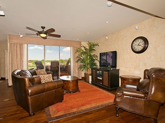 3rd image of 15802 N 71st Street S #403