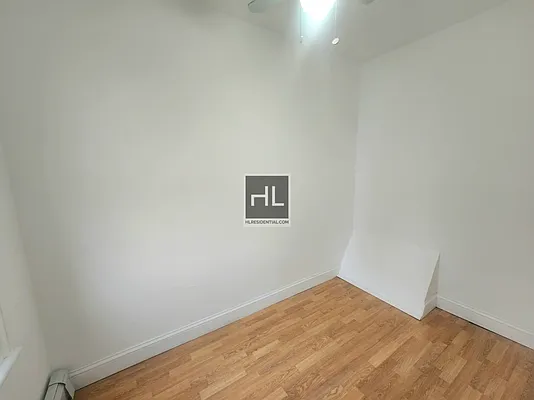 Rented by Highline Residential | media 30