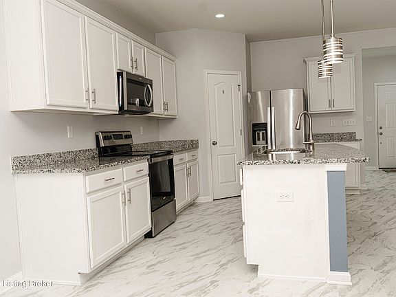 5th image of 11705 Beacon Ct