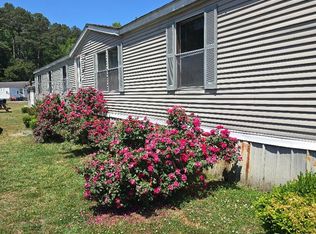 30571 1st Ave, Atlantic, VA 23303