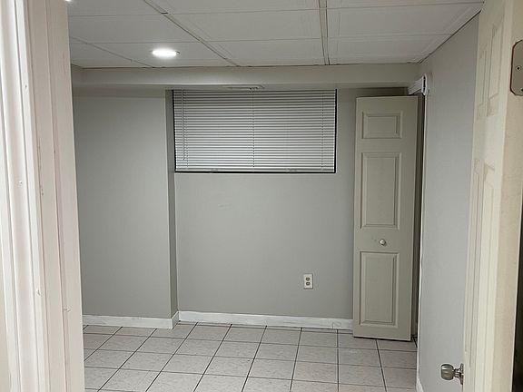 5th image of 31 Friendship St #1