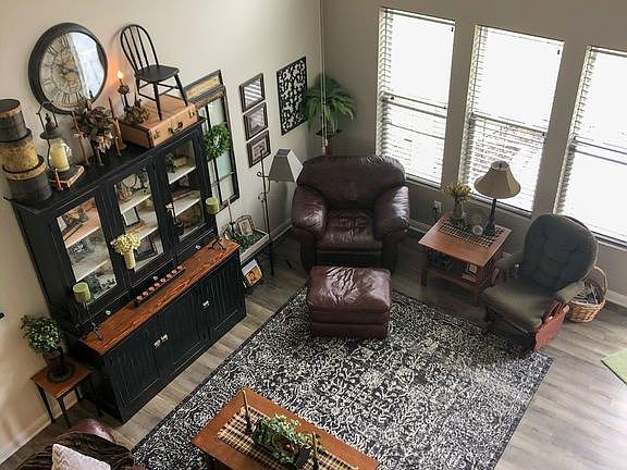 4th image of 772 Clydesdale Way