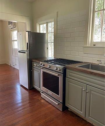 3rd image of 3627 Dumaine St #1B
