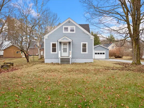 21 Park Avenue, Dixfield, ME 04224
