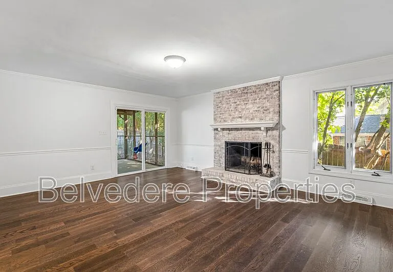 4103 Oak Hollow Dr — Photo 21