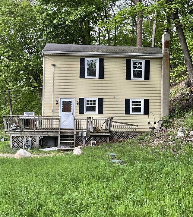 2nd image of 56 River Rd