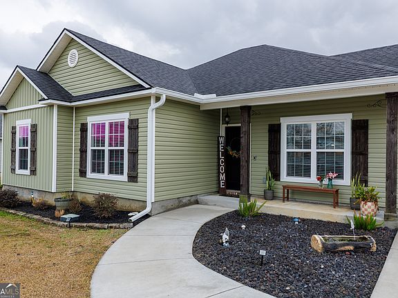 4th image of 87 N Moody Dr