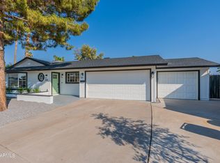 3541 W Gelding Dr, Phoenix, AZ 85053