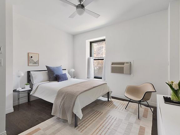 5th image of 23 10th St #102