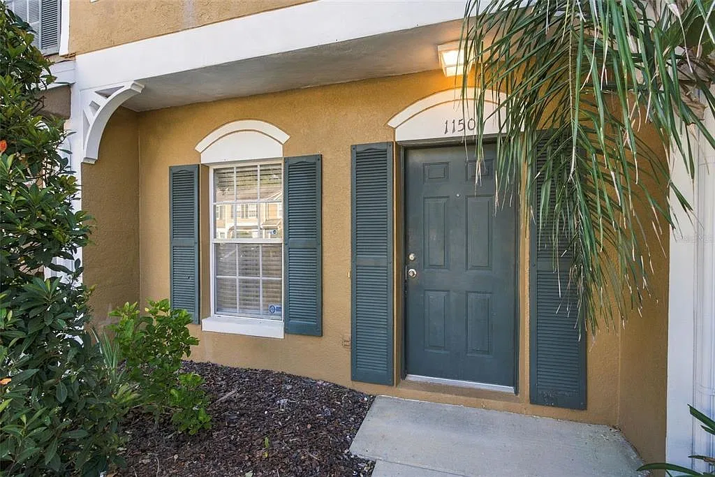 2 bed, 2.5 bath, 1184 sqft, $1,750 — Photo 3