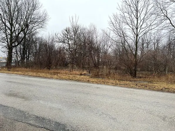 592 E 700 S, Wabash, IN 46992