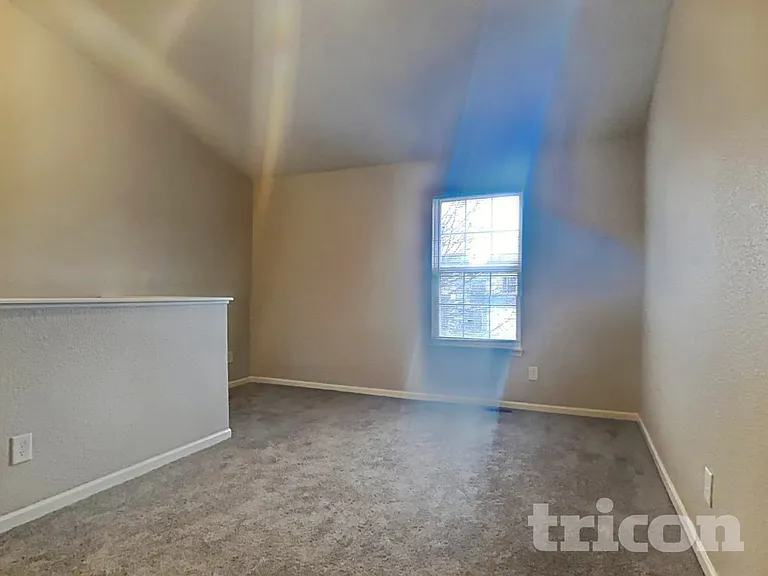 8309 Brambleberry Dr — Photo 15