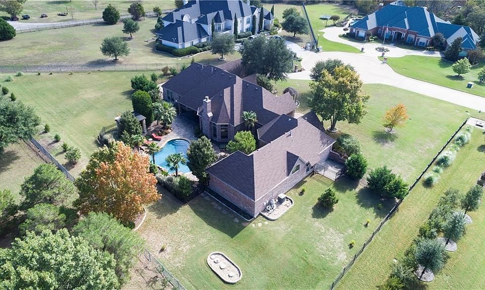 1st image of 4003 Lost Hollow Ct