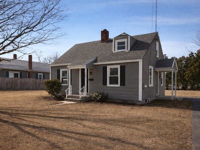 118 Pilgrim Rd, Springfield, MA, 01118