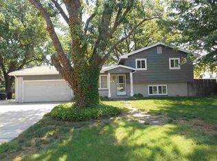 524 N Crestline St, Wichita, KS 67212