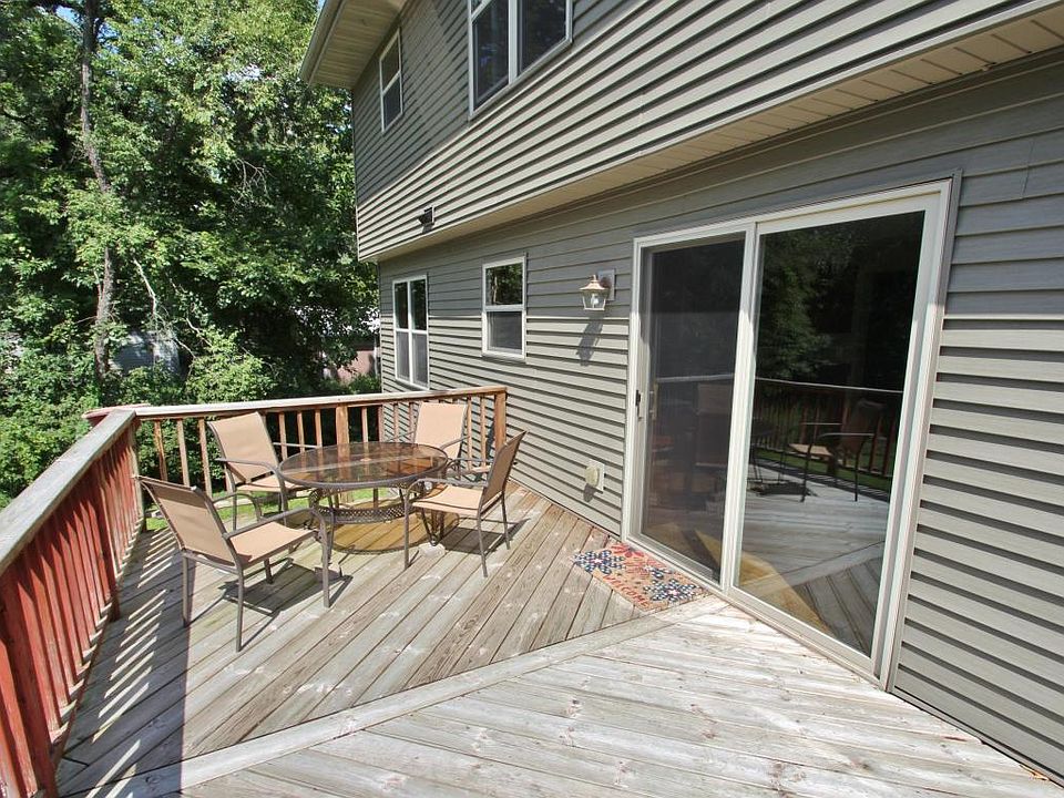 N2137 River Oaks Rd, Reeseville, WI 53579 Zillow