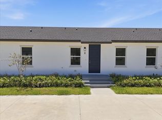 195 W Port, Rotonda West, FL 33947